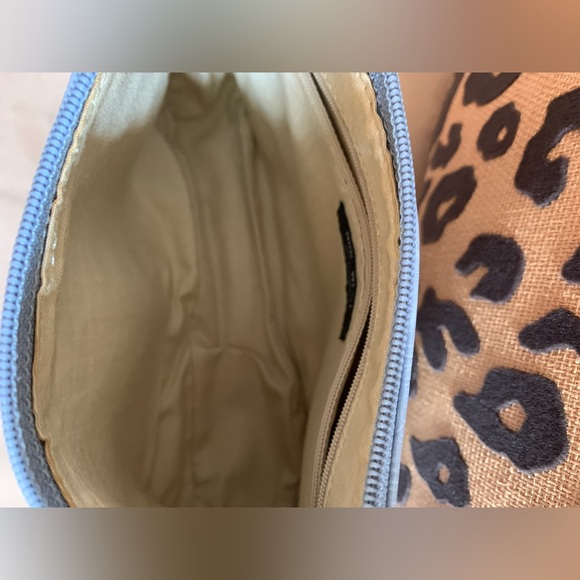 Nine West Light Blue Crocodile Print Handbag With Pockets - Picture 5 of 12